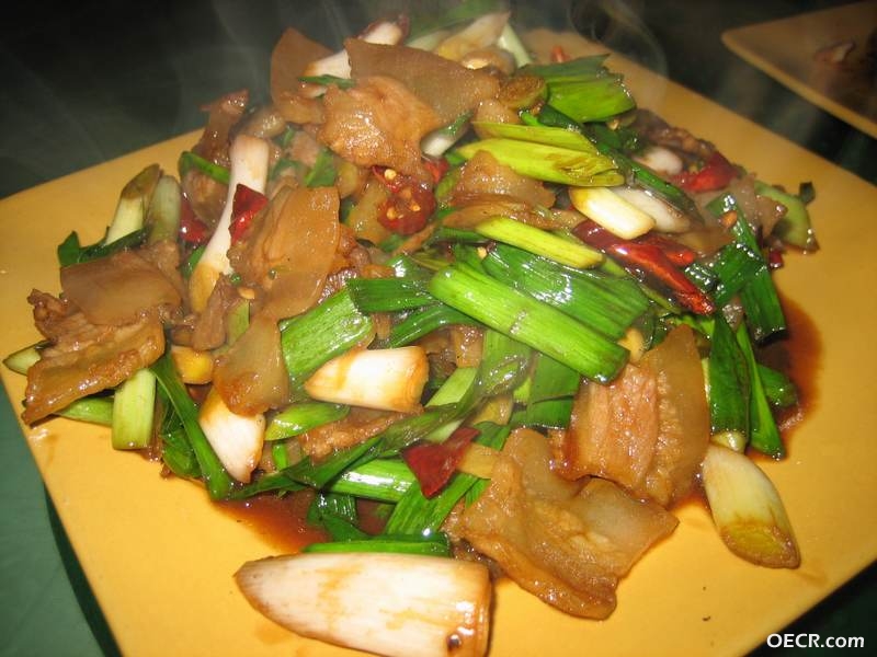 蒜苗腊肉