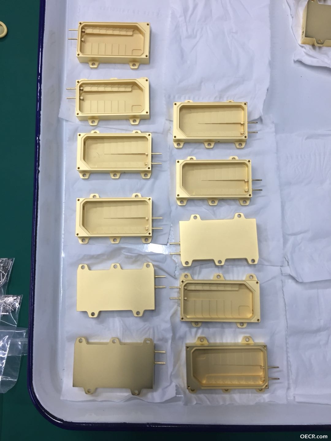 激光器管壳