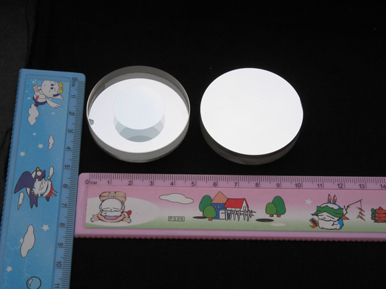 中高精度的光学元件产品展示