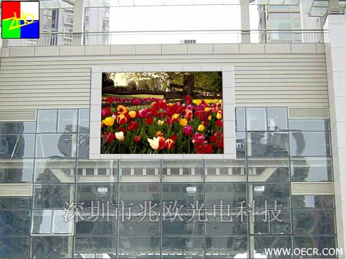 P12户外全彩.jpg