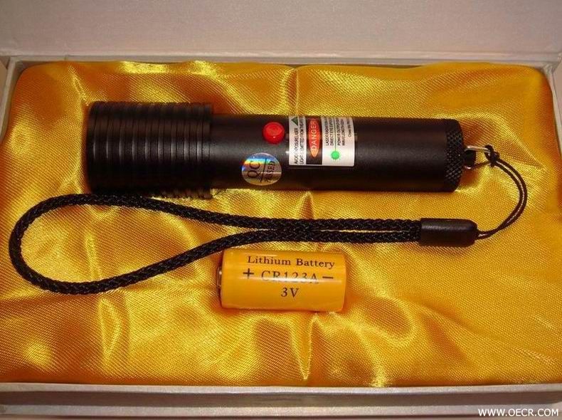 AG-1010激光手电